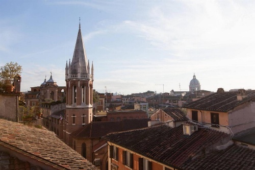 Gorgeous penthouse Spanish Steps image 10