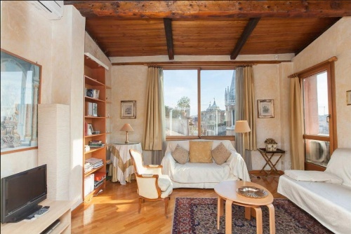 Gorgeous penthouse Spanish Steps image 13