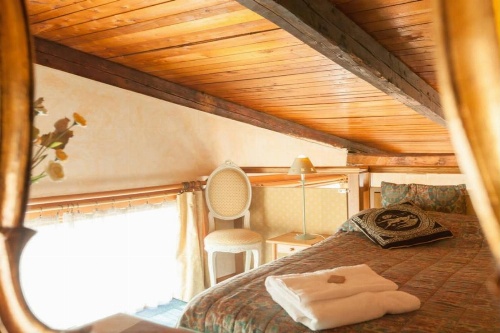 Gorgeous penthouse Spanish Steps image 14